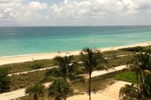 Direct Ocean Luxury Apartment