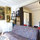 Cheap central big room in Barcelona