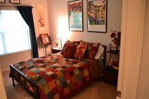 Private bed & bath - downtown!