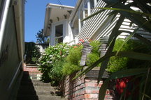Light,sunny rooms in colonial villa