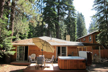 Hot Tub, Close to Everything