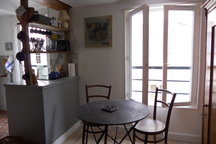STUDIO WITH LOFT CENTER OF PARIS