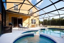 LUXURY 4bd POOL Villa near Disney