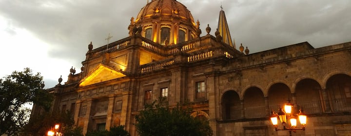 Découvrez des logements pour Corona Capital sur Airbnb