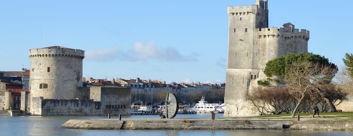 Airbnb®  La Rochelle  Vacation Rentals & Places to Stay  Nouvelle