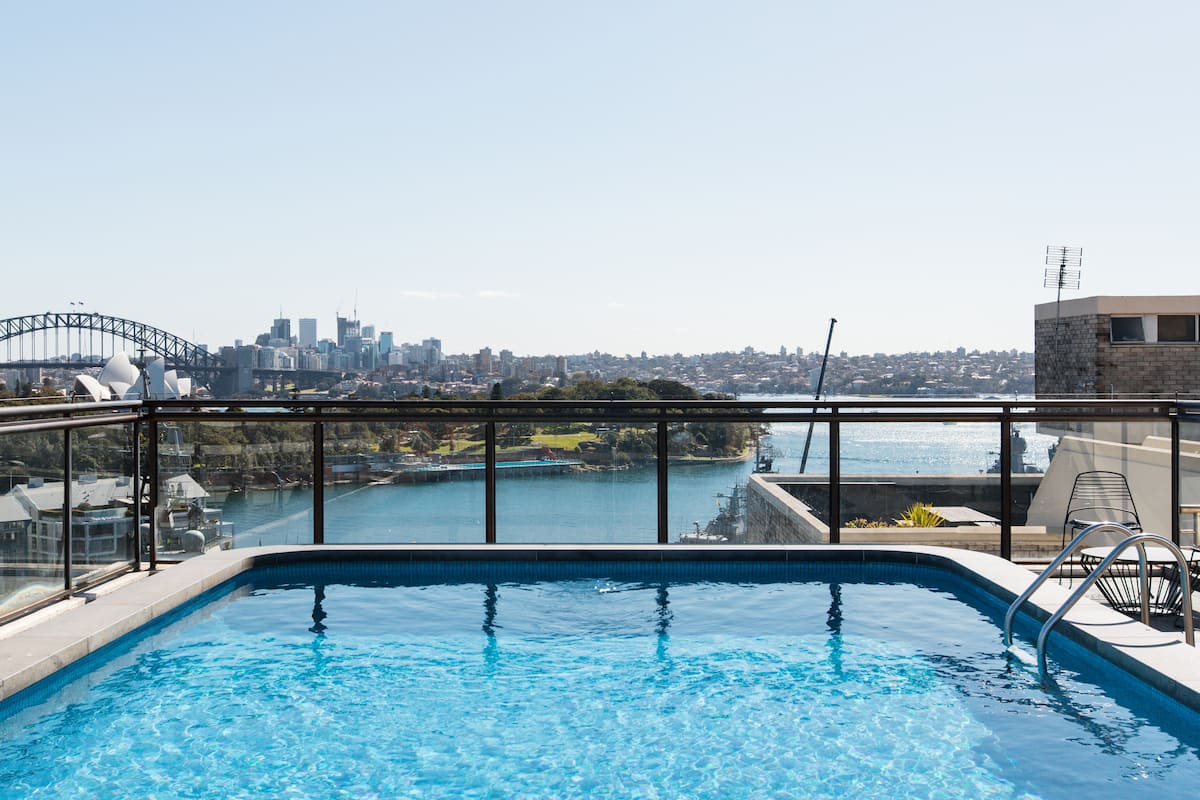 Contemporary Potts Point Apartment with a Rooftop Pool