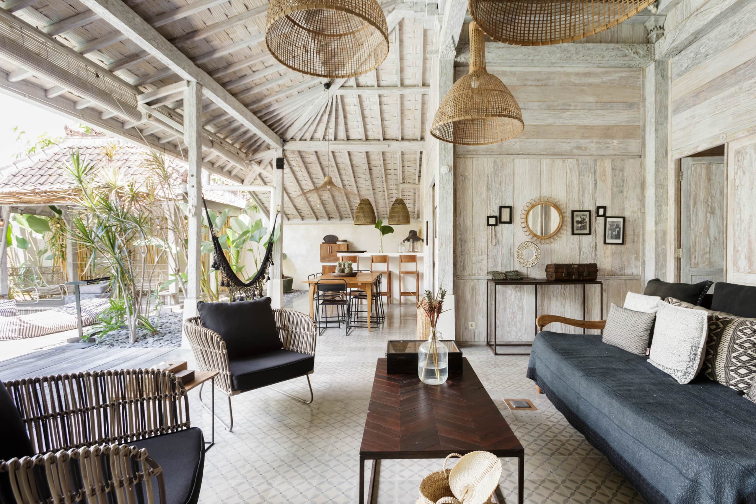 Ambiance Balinaise dans une villa ethnique chic près de Seminyak et