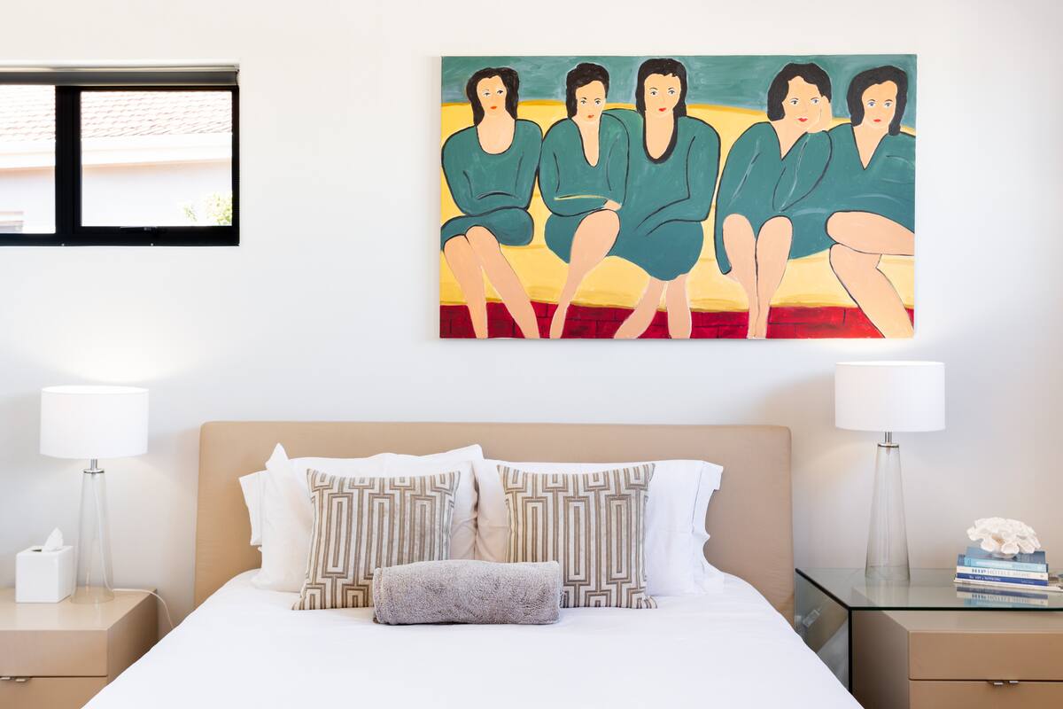Brand New, Modern Guest Suite in Camps Bay