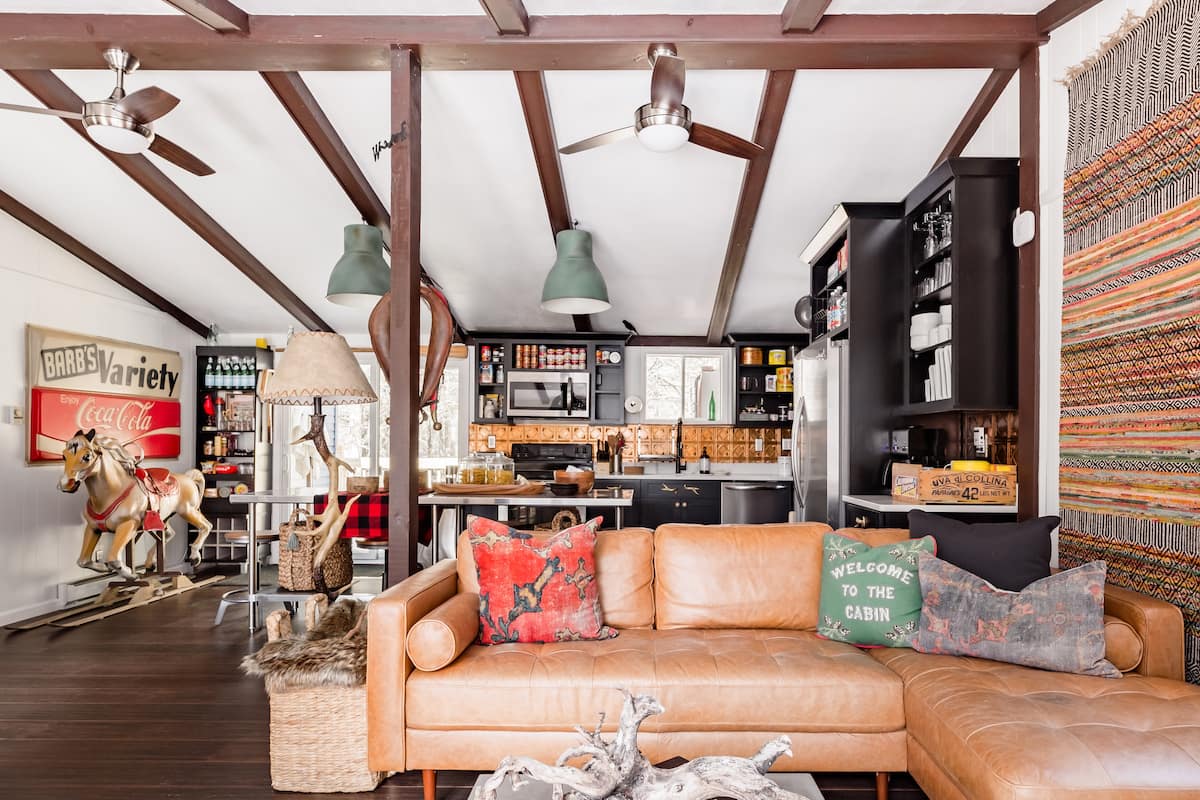 Top 10 Airbnbs With Hot Tub In Upstate New York Trip101