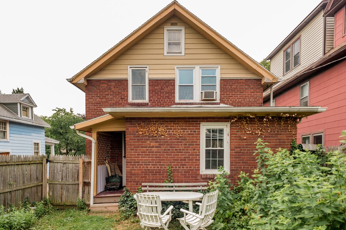 Top 10 Airbnb Vacation Rentals In Rochester, New York Trip101