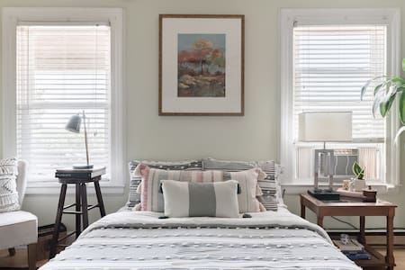 Cute Apartment in the Heart of Winooski