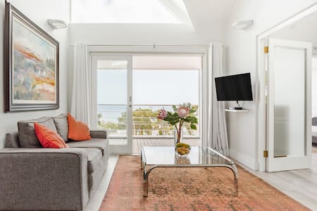 Stunning View of Lion's Head from an Apartment in Camps Bay