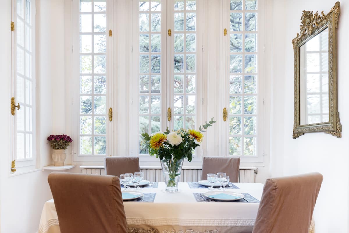 Vacation Homes Condo Rentals Airbnb