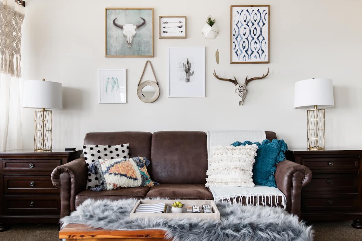 New Condo with Hot Tub Access and Mountain Views