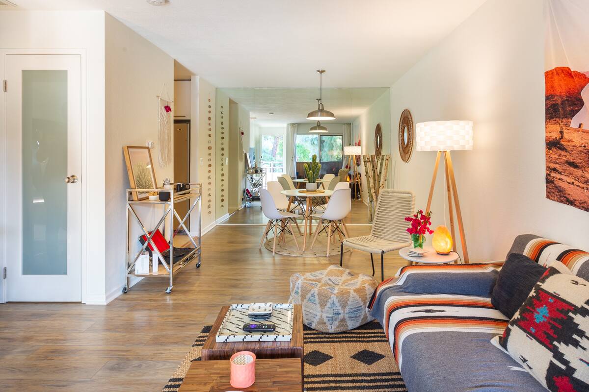 Desert Vibes Extended Stay Discount  Extra Sanitization