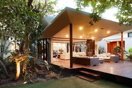 Barefoot at Broken Head