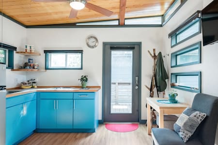 Tiny House in the Heart of the East Side