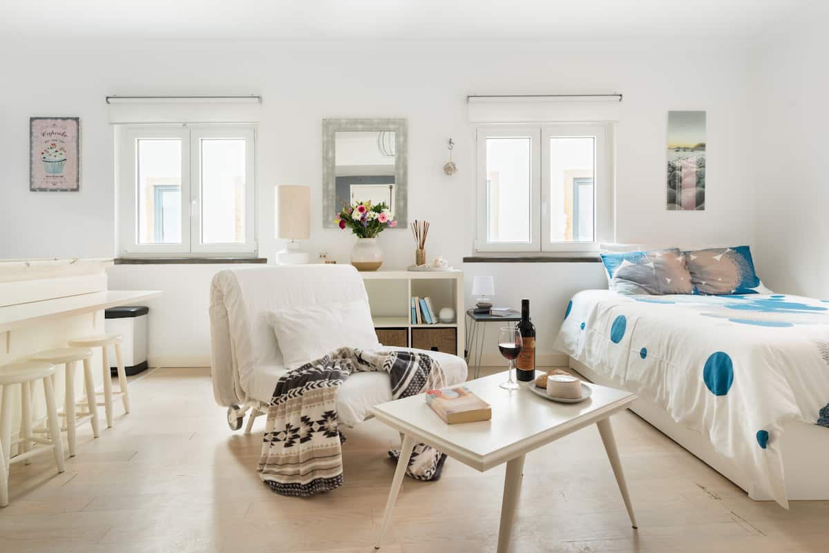 Studio in Historic Center near Beach & Marina