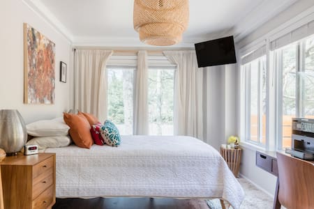 Admire Local Art at a Boutique Studio Perched on a Hill