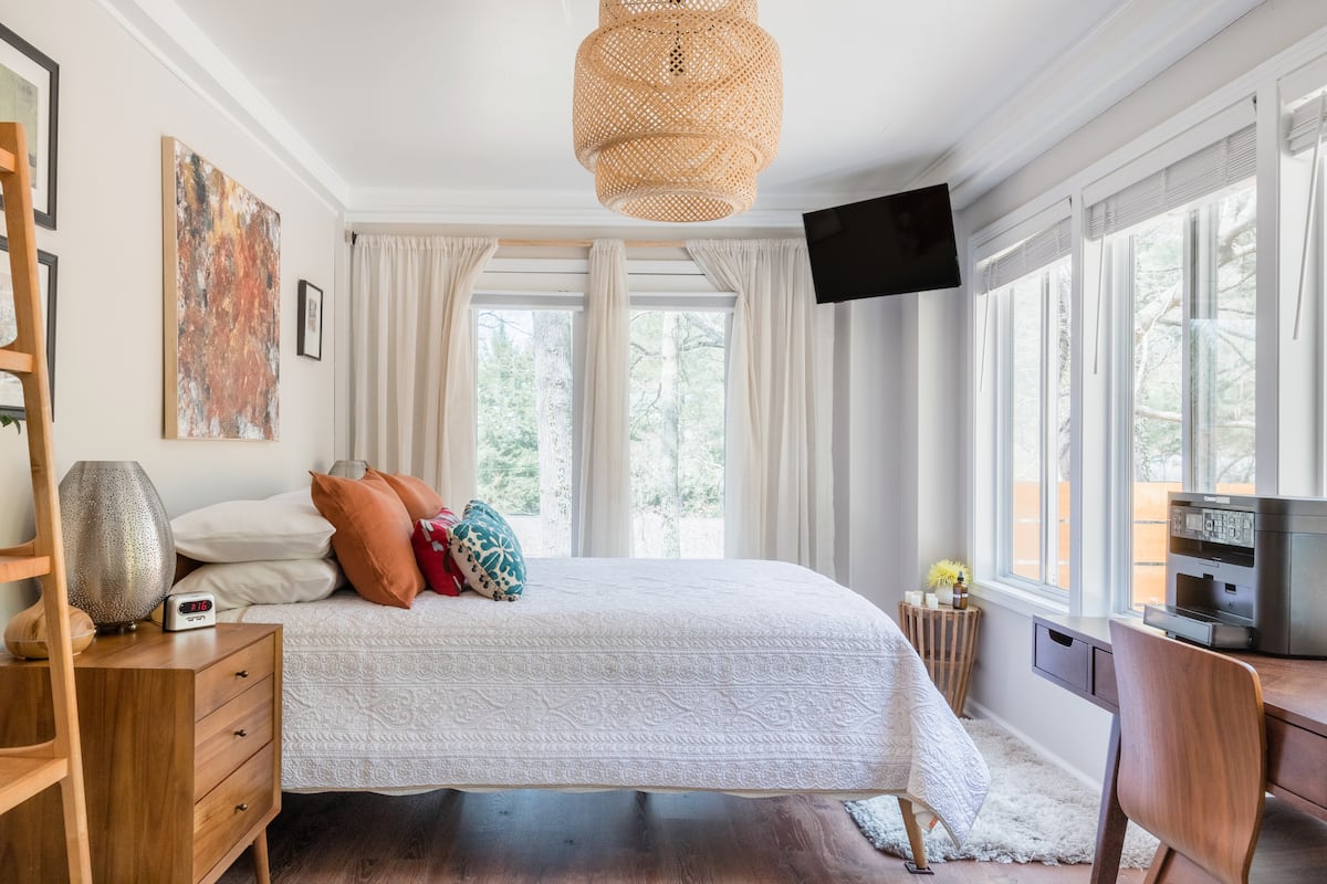 Admire Local Art at a Boutique Studio Perched on a Hill