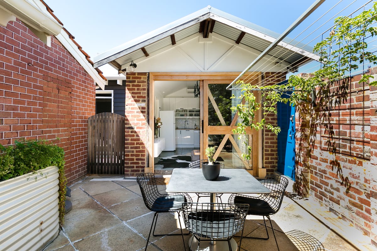 Airbnb Mount Lawley Holiday Rentals Places To Stay