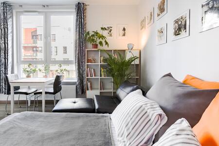 Airport Residence Orange Near Chopin Airport