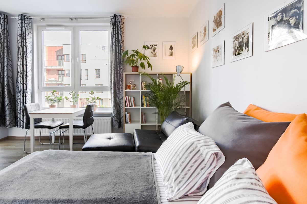 Airport Residence Orange Near Chopin Airport