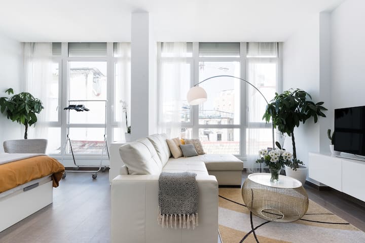 Visit the heart of Malaga from this clean, Scandinavian design loft Visit the heart of Malaga from this clean, Scandinavian design loft