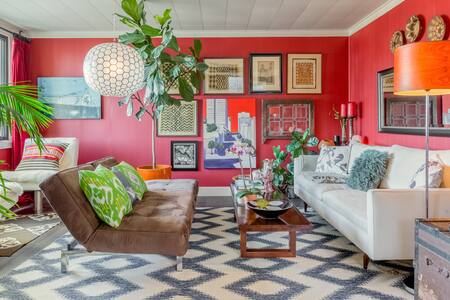 Amazing Location with Breathtaking Bay Views