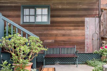 Charming Artist's Studio on a Scenic Mountain Slope