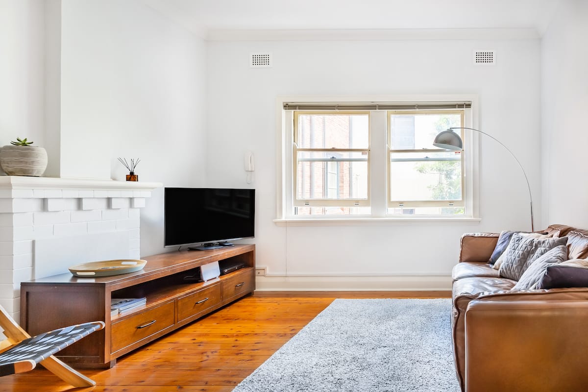 Ride a Harbour Ferry near an Apartment in McMahons Point
