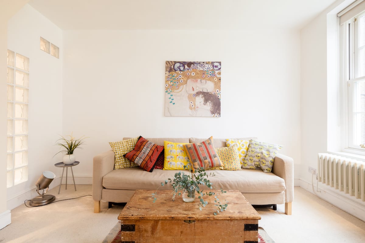 Bright, Stylish Flat near the London Eye