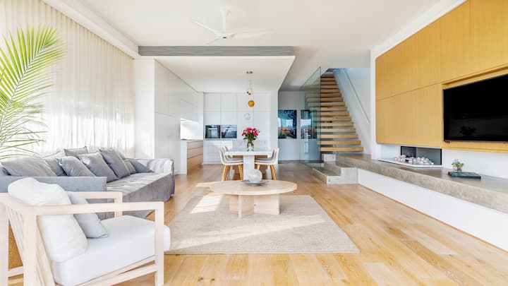 Beautiful view of Luxury Property Rentals Sydney