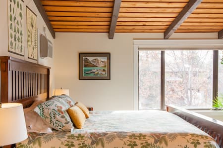 Cozy up at a Nature-inspired Boutique Studio in the Trees