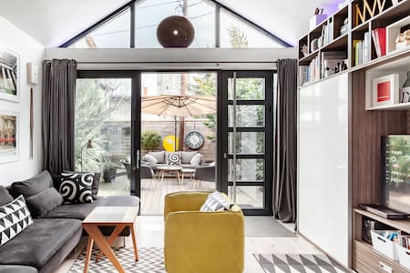 Amazing City Oasis with Garden