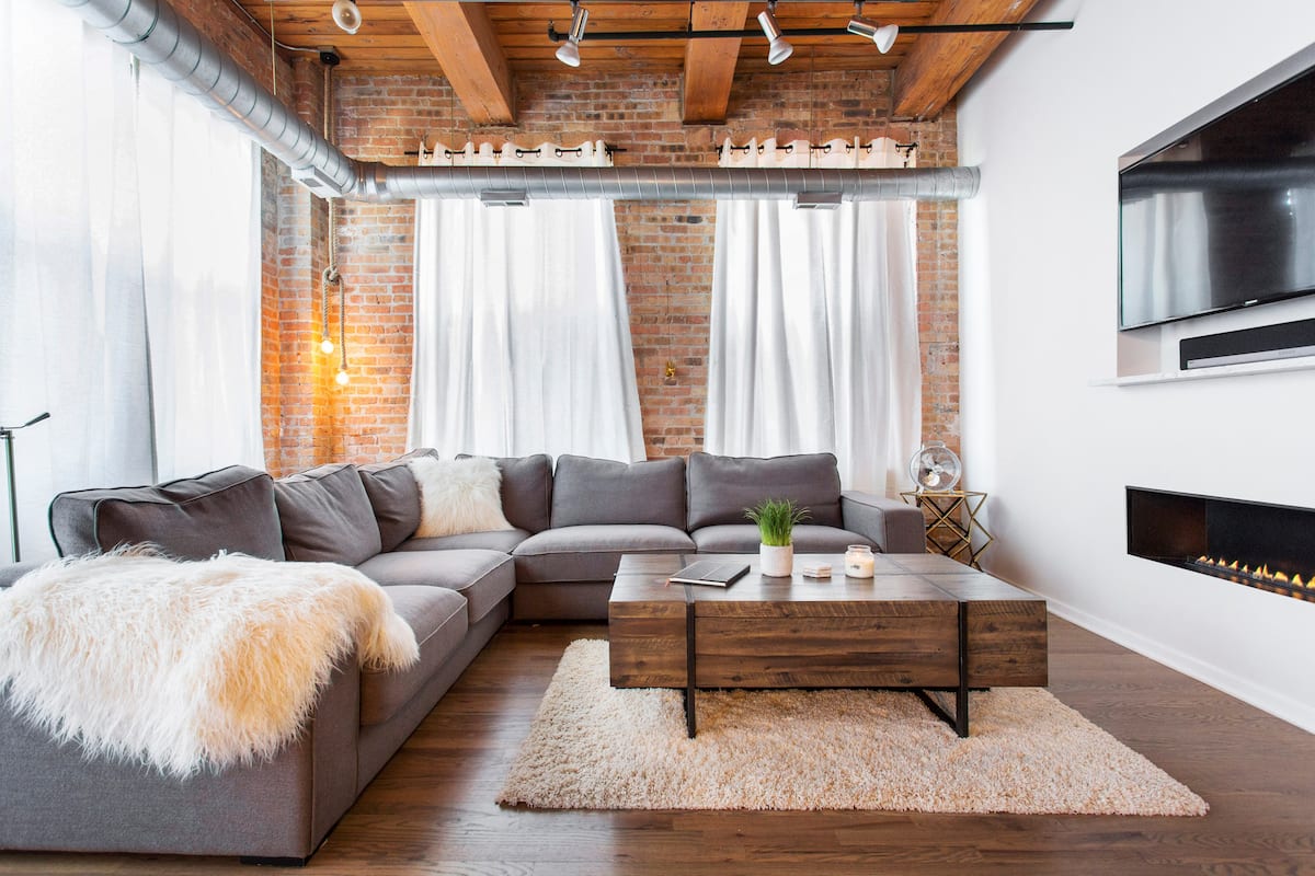 Cozy Loft Apartment with Heated Bathroom Floors