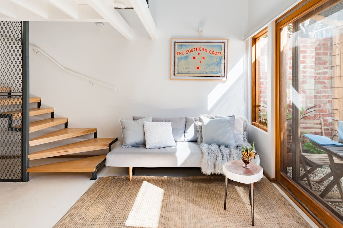 Stunning Architecturally Designed Studio