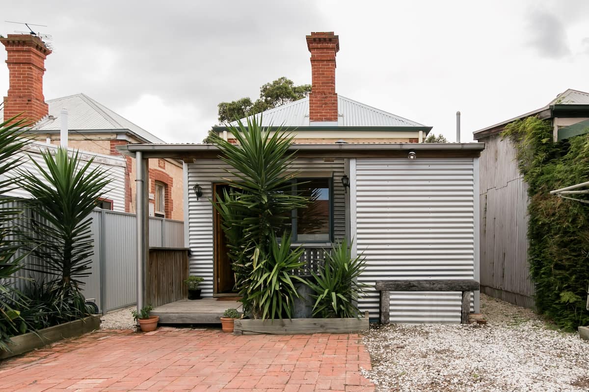 Airbnb Glenelg South Locations De Vacances Et Logements