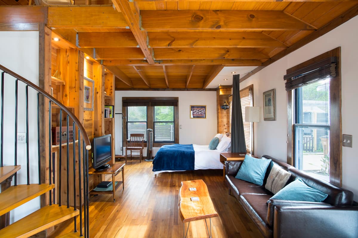 Modern, Lofted Cottage House with Custom Woodwork