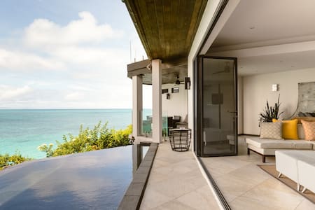 Tamarind Hills Infinity