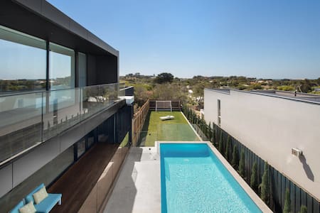 Blairgowrie Luxury Beach House