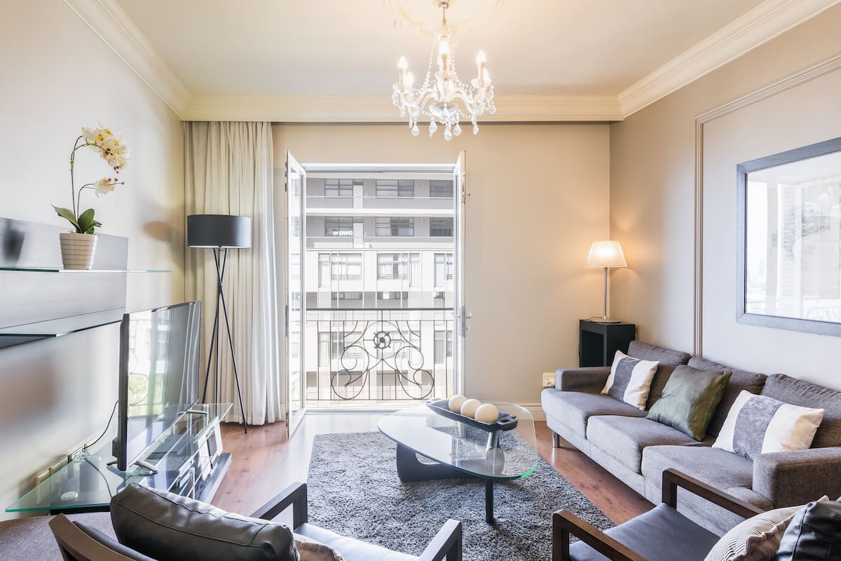 Luxury Serviced Flat near FIFA World Cup Stadium