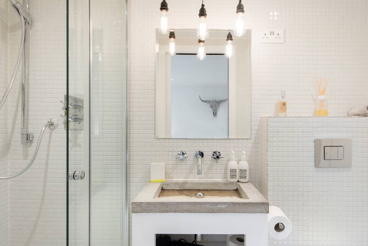 Top 10 Airbnbs With Hot Tub In England, UK Trip101