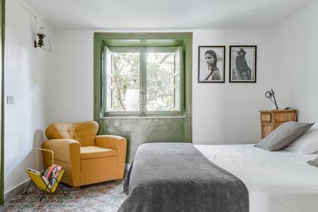 Surplus Charming Apartment