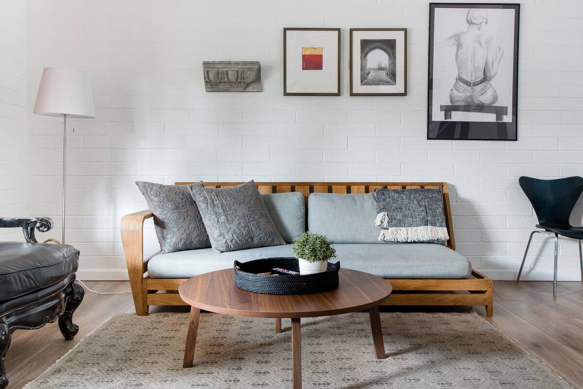 Mid-Century Modern Condo Close to Light Rail