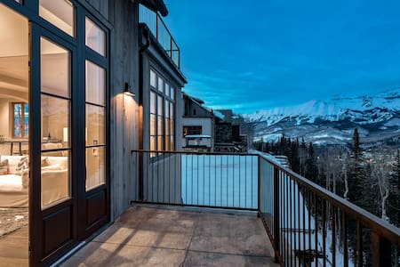 Villas at Cortina Penthouse 10