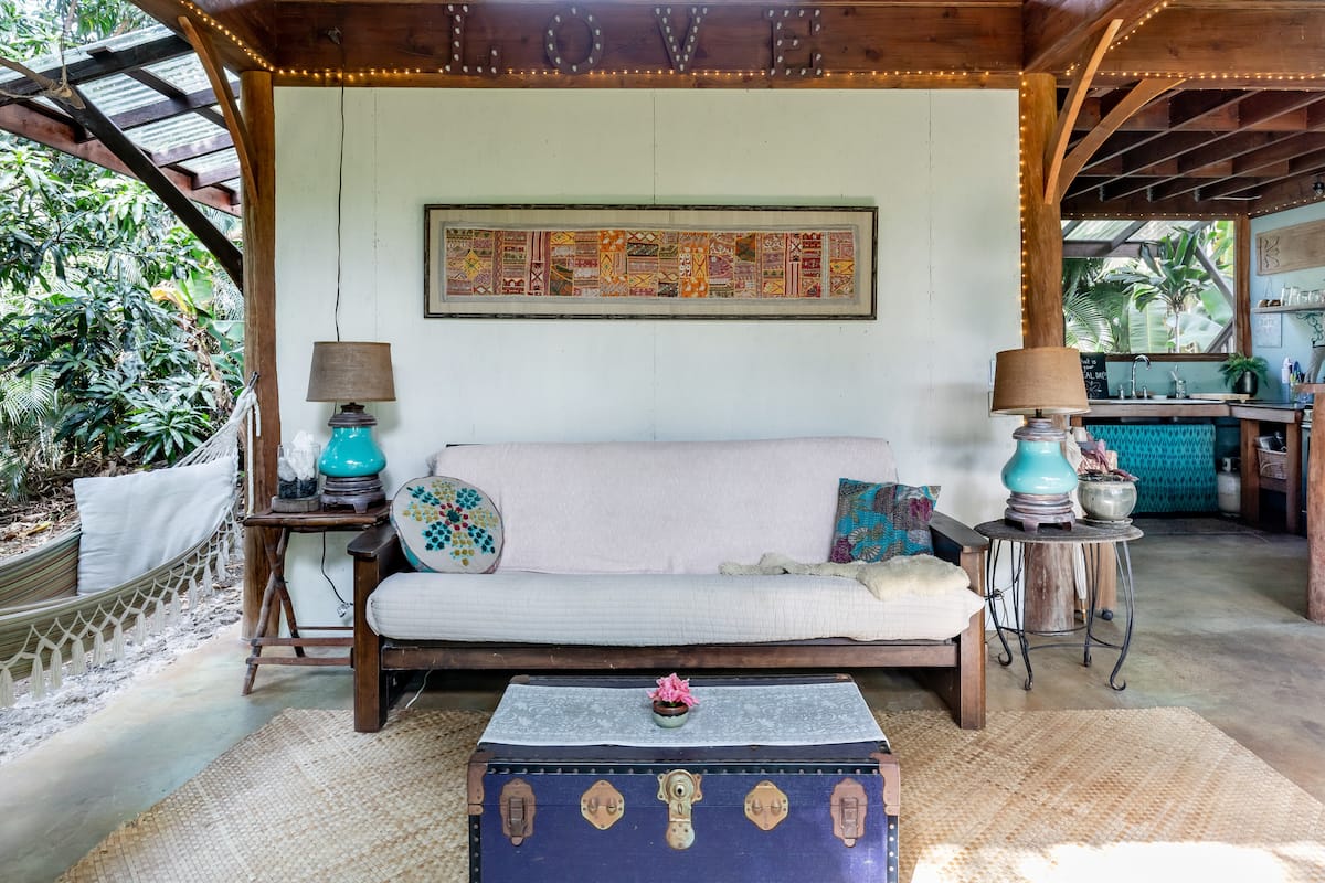 Magical Bohemian Retreat near Kealakekua Bay