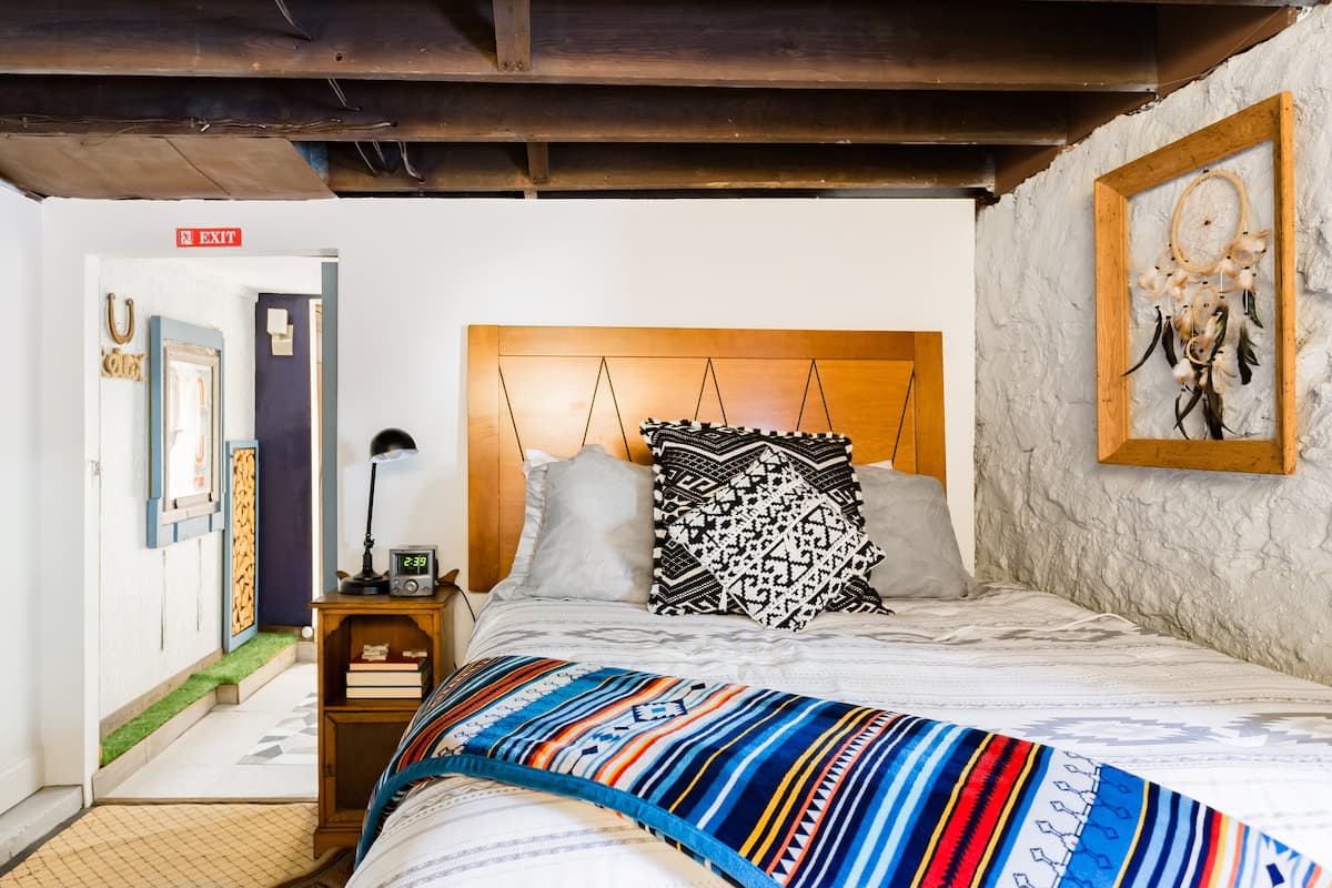 AJ's Little Ranch Guest Suite in Hyde Park