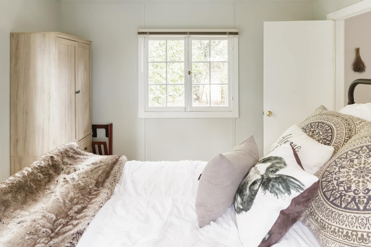 Quaint Countryside Cottage with Private Yard