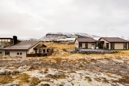 Admire the Rugged Landscape at a Nature-Inspired Coastal Pad